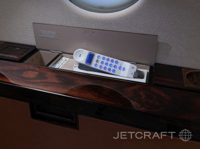 1996 Dassault Falcon 2000: 