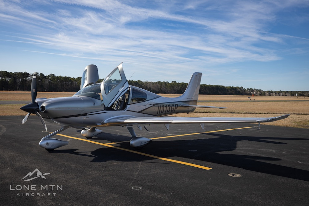 photo of 2017 Cirrus SR22T G6 GTS