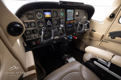 2004 Cessna 182T Skylane: 