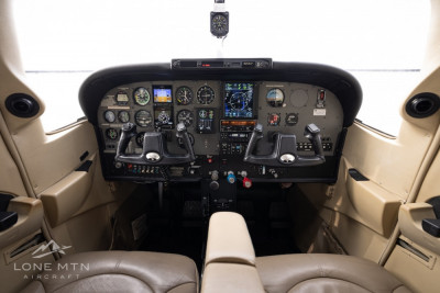 2004 Cessna 182T Skylane: 