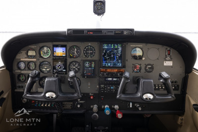 2004 Cessna 182T Skylane: 