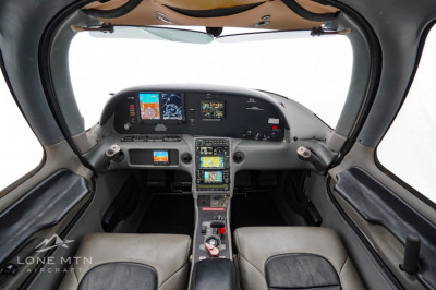 2003 Cirrus SR22 G1: 