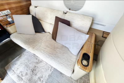 2018 Embraer Legacy 450: 