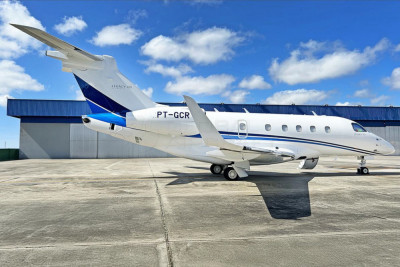 2018 Embraer Legacy 450: 