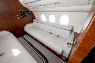 2012 Dassault Falcon 7X: 