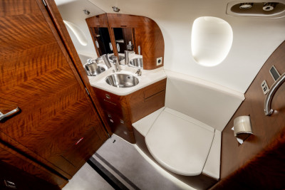 2012 Dassault Falcon 7X: 