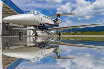 2015 Embraer Phenom 100E: 