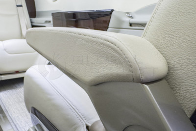 2015 Embraer Phenom 100E: 