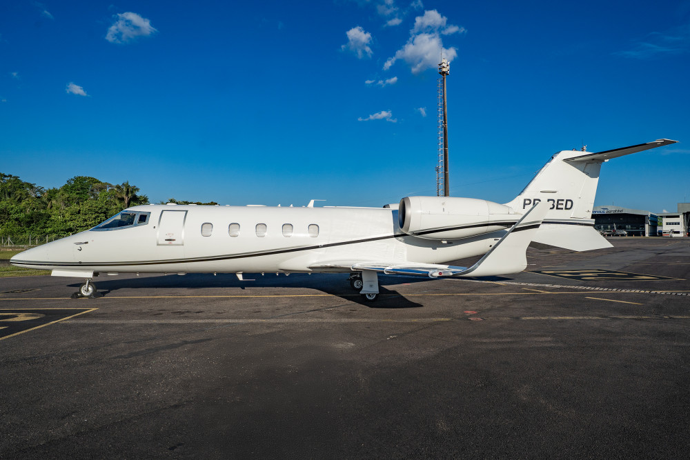 photo of 2006 Bombardier Learjet 60SE