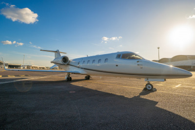 2006 Bombardier Learjet 60SE: 