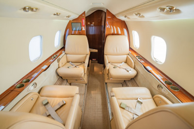 2006 Bombardier Learjet 60SE: 