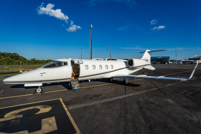 2006 Bombardier Learjet 60SE: 