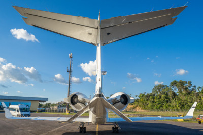 2006 Bombardier Learjet 60SE: 