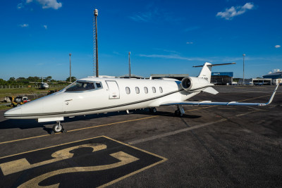 2006 Bombardier Learjet 60SE: 