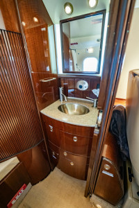 2006 Bombardier Learjet 60SE: 