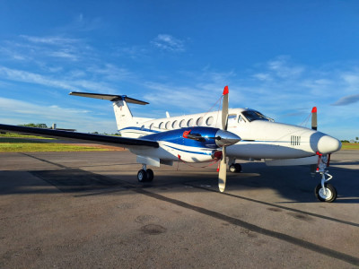 1999 Beechcraft King Air 350: 