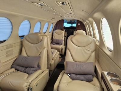 1999 Beechcraft King Air 350: 