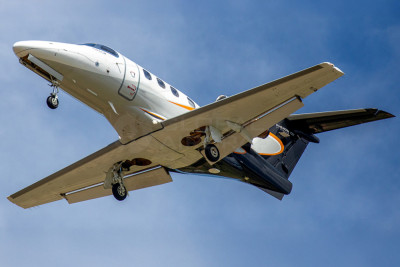2009 Embraer Phenom 100: 
