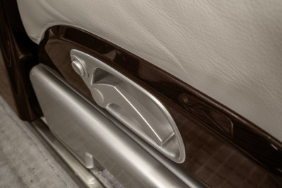 2015 Embraer Phenom 100E: 