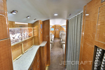 2011 Bombardier Challenger 605: 