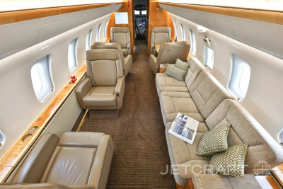 2011 Bombardier Challenger 605: 
