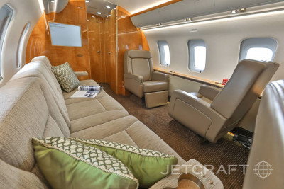 2011 Bombardier Challenger 605: 