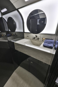 2010 Bombardier Challenger 300: 