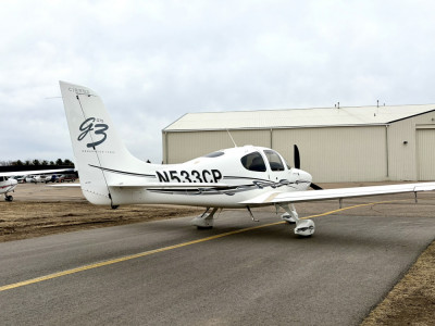 2008 Cirrus SR22: 