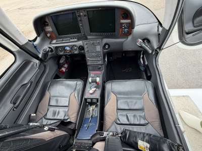 2008 Cirrus SR22: 