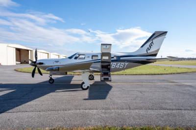 2025 Piper M700: 