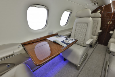 2012 Embraer Phenom 300: 