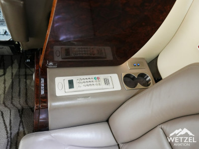 2010 Piaggio Avanti II: 
