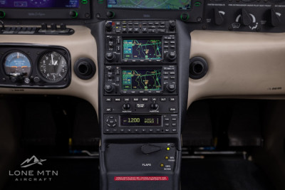 2005 Cirrus SR22 G2: 
