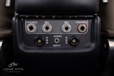 2005 Cirrus SR22 G2: 