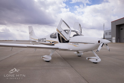 2005 Cirrus SR22 G2: 