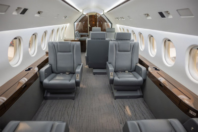 1989 Dassault Falcon 900B: 