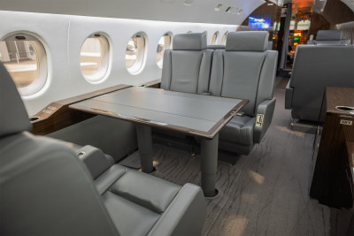 1989 Dassault Falcon 900B: 