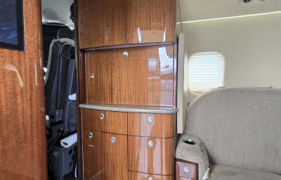 2007 Bombardier Learjet 60SE: 