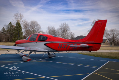 2022 Cirrus SR22 G6: 
