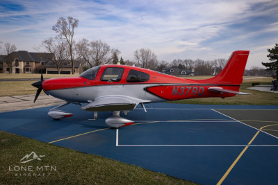 2022 Cirrus SR22 G6: 