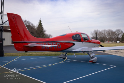 2022 Cirrus SR22 G6: 