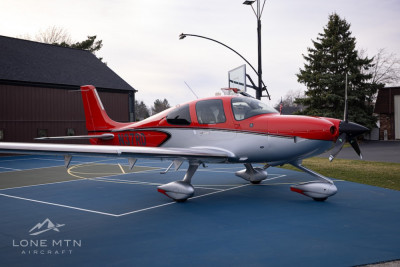 2022 Cirrus SR22 G6: 