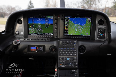 2022 Cirrus SR22 G6: 