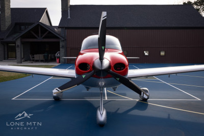 2022 Cirrus SR22 G6: 