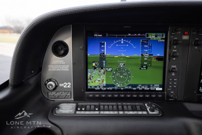 2022 Cirrus SR22 G6: 