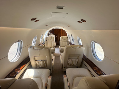 2006 Hawker 400XP: 