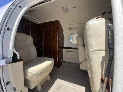 2006 Hawker 400XP: 
