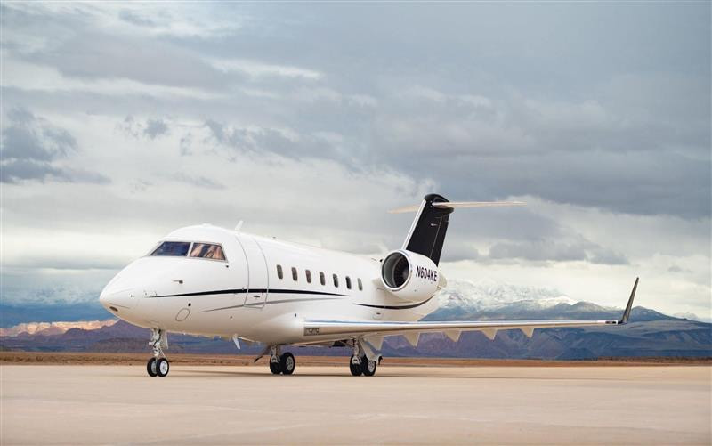 photo of 1999 Bombardier Challenger 604