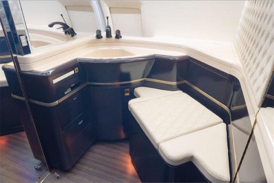 1999 Bombardier Challenger 604: 