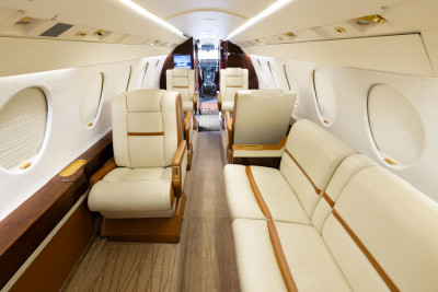 2002 Dassault Falcon 50EX: 2002 Falcon 50EX sn 318 reg P4-BAA - Intr Aft Divan looking Fwd